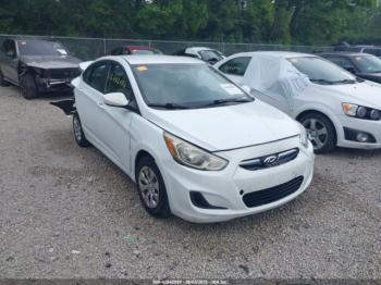  Salvage Hyundai ACCENT