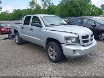  Salvage Dodge Dakota