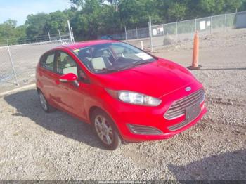  Salvage Ford Fiesta