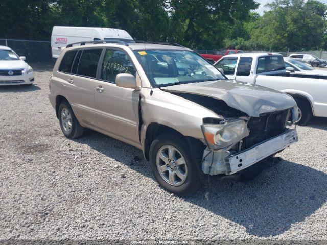  Salvage Toyota Highlander