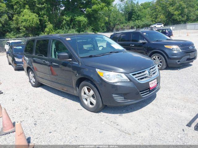  Salvage Volkswagen Routan