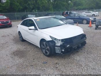  Salvage Hyundai ELANTRA