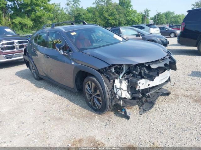  Salvage Lexus Ux