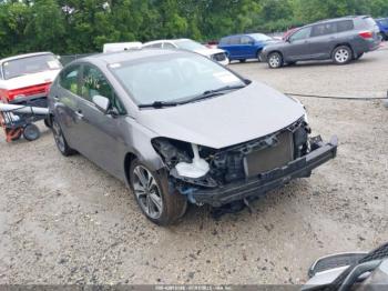  Salvage Kia Forte