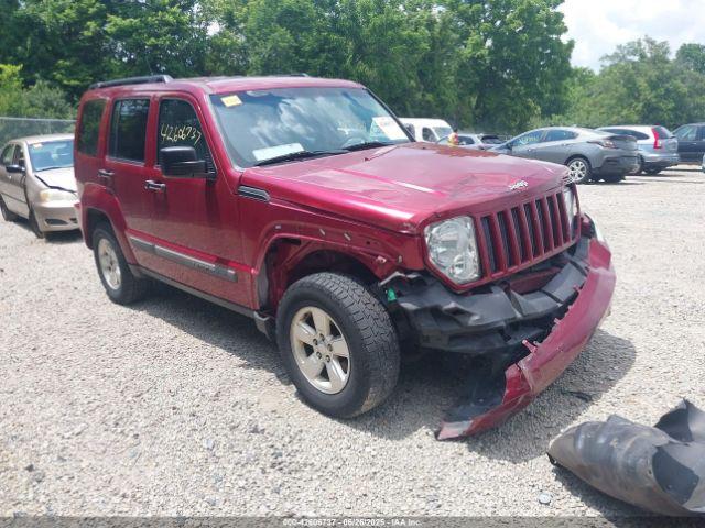  Salvage Jeep Liberty