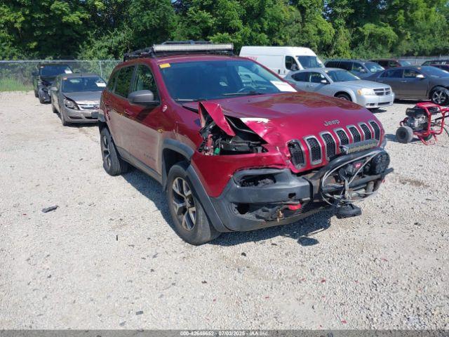  Salvage Jeep Cherokee