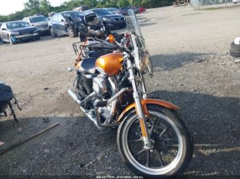  Salvage Harley-Davidson Xl883