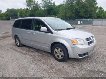  Salvage Dodge Grand Caravan