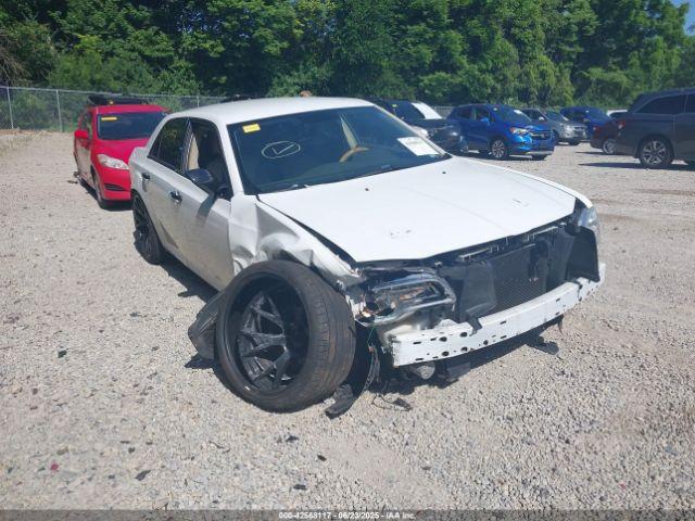  Salvage Chrysler 300c