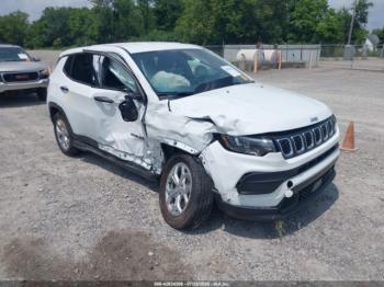  Salvage Jeep Compass