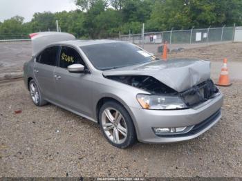  Salvage Volkswagen Passat