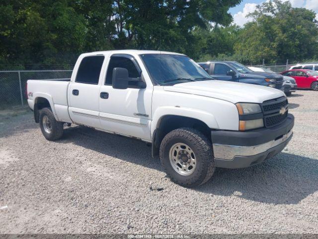  Salvage Chevrolet Silverado 2500