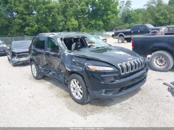  Salvage Jeep Cherokee