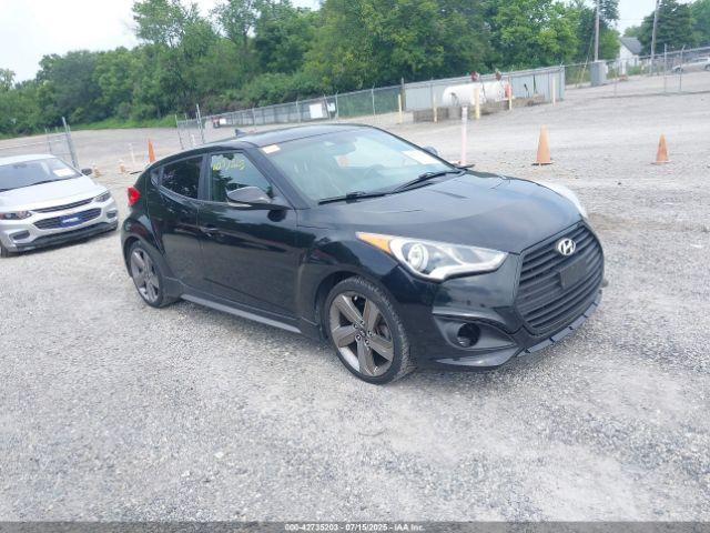  Salvage Hyundai VELOSTER
