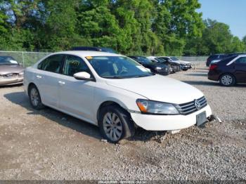  Salvage Volkswagen Passat
