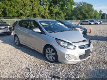 Salvage Hyundai ACCENT
