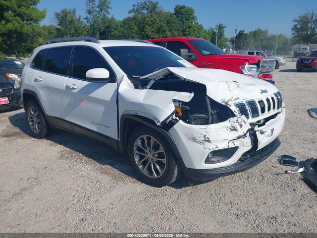  Salvage Jeep Cherokee