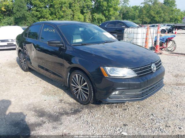  Salvage Volkswagen Jetta