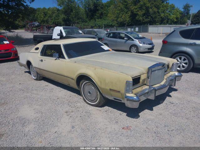  Salvage Lincoln Continental