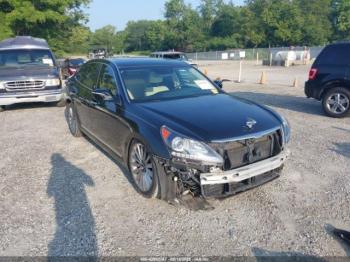  Salvage Hyundai Equus