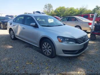  Salvage Volkswagen Passat