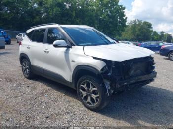  Salvage Kia Seltos