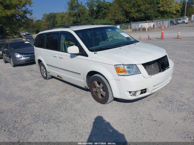  Salvage Dodge Grand Caravan