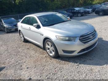  Salvage Ford Taurus