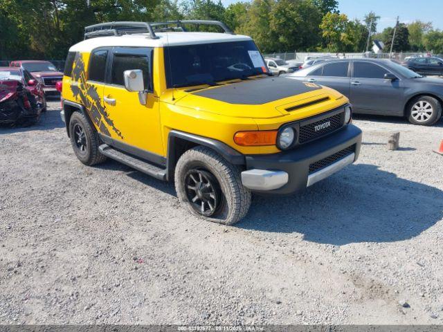  Salvage Toyota FJ Cruiser