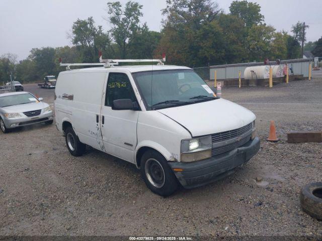  Salvage Chevrolet Astro