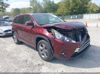  Salvage Toyota Highlander