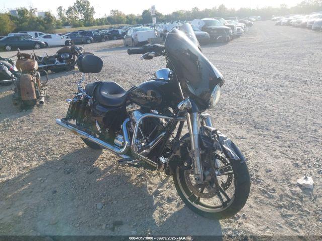  Salvage Harley-Davidson Flhxs