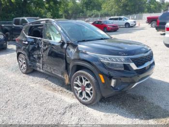  Salvage Kia Seltos