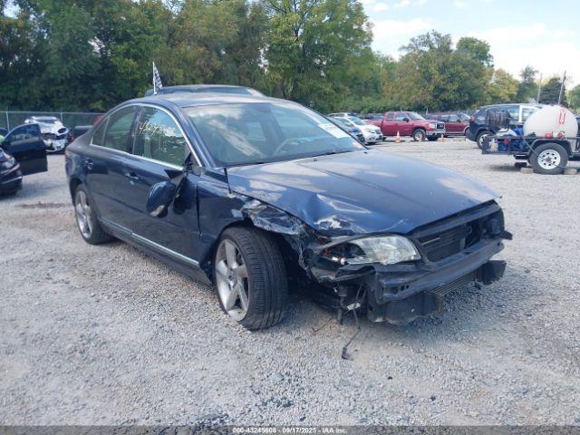  Salvage Volvo S80