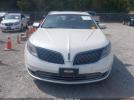 Lincoln MKS Image 13