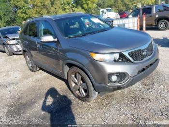  Salvage Kia Sorento