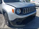 Jeep Renegade Latitude 4x4 Image 8