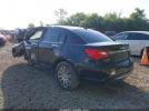Chrysler 200 Limited Image 3