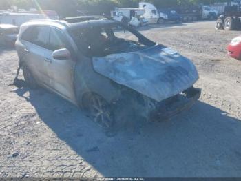  Salvage Kia Sorento