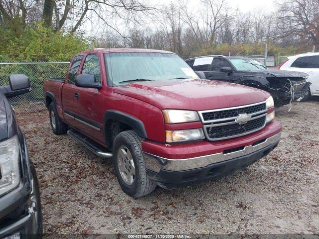  Salvage Chevrolet Silverado 1500