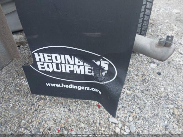 Ford F-450 Xl Image 10