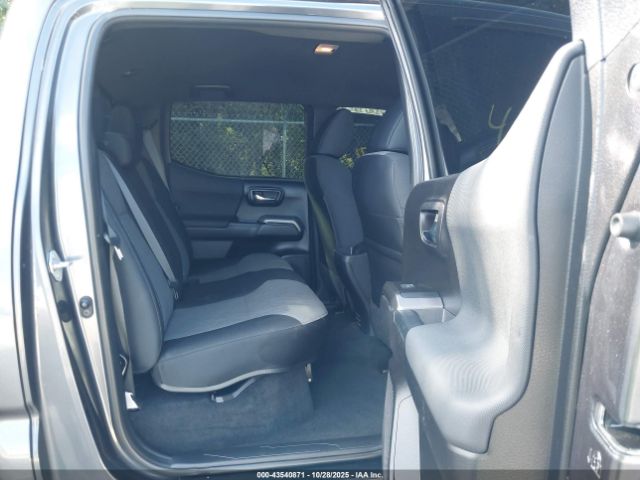 Toyota Tacoma Trd Sport Image 6