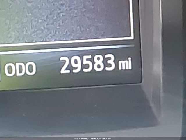 Toyota Tacoma Sr Image 13