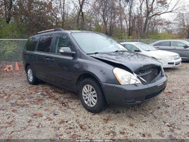  Salvage Kia Sedona