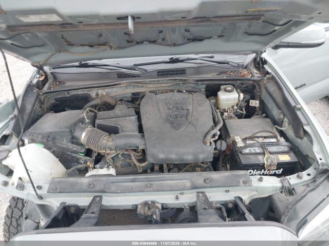 Toyota Tacoma Trd Off Road Image 14