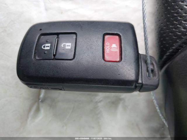 Toyota Tacoma Trd Off Road Image 3