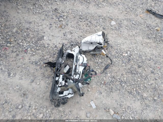 Toyota Tacoma Trd Off Road Image 16