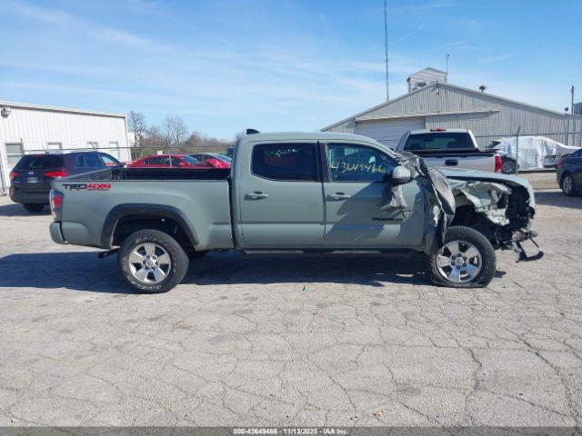 Toyota Tacoma Trd Off Road Image 17