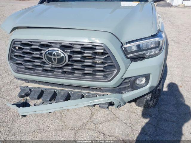 Toyota Tacoma Trd Off Road Image 4