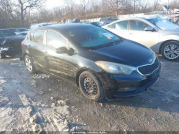  Salvage Kia Forte